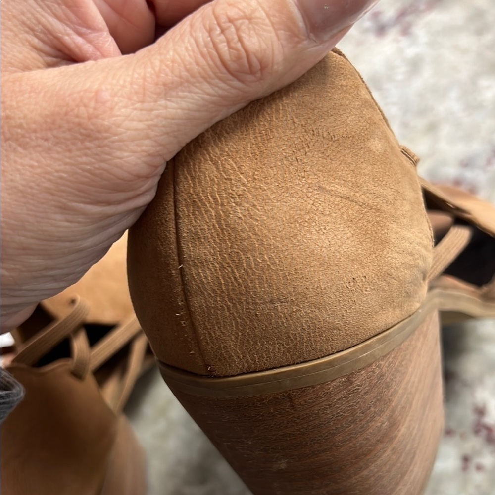 Susina Tan Leather Open-Toe Block Heel Sandals 8.5 - Picture 6 of 7